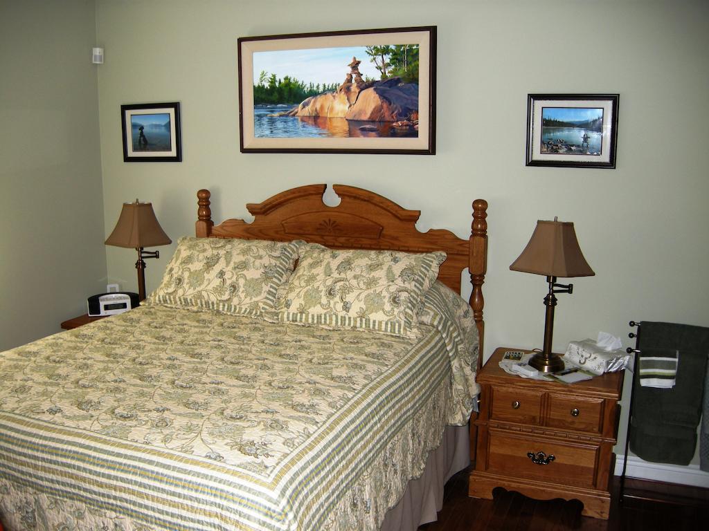 Tucked Inn The Harbour B&B Victoria Harbour Camera foto